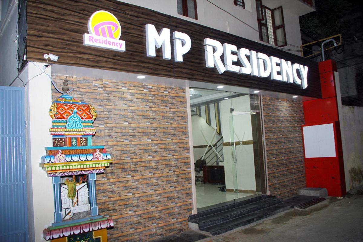 Mp Residency Hotell Kumbakonam Exteriör bild