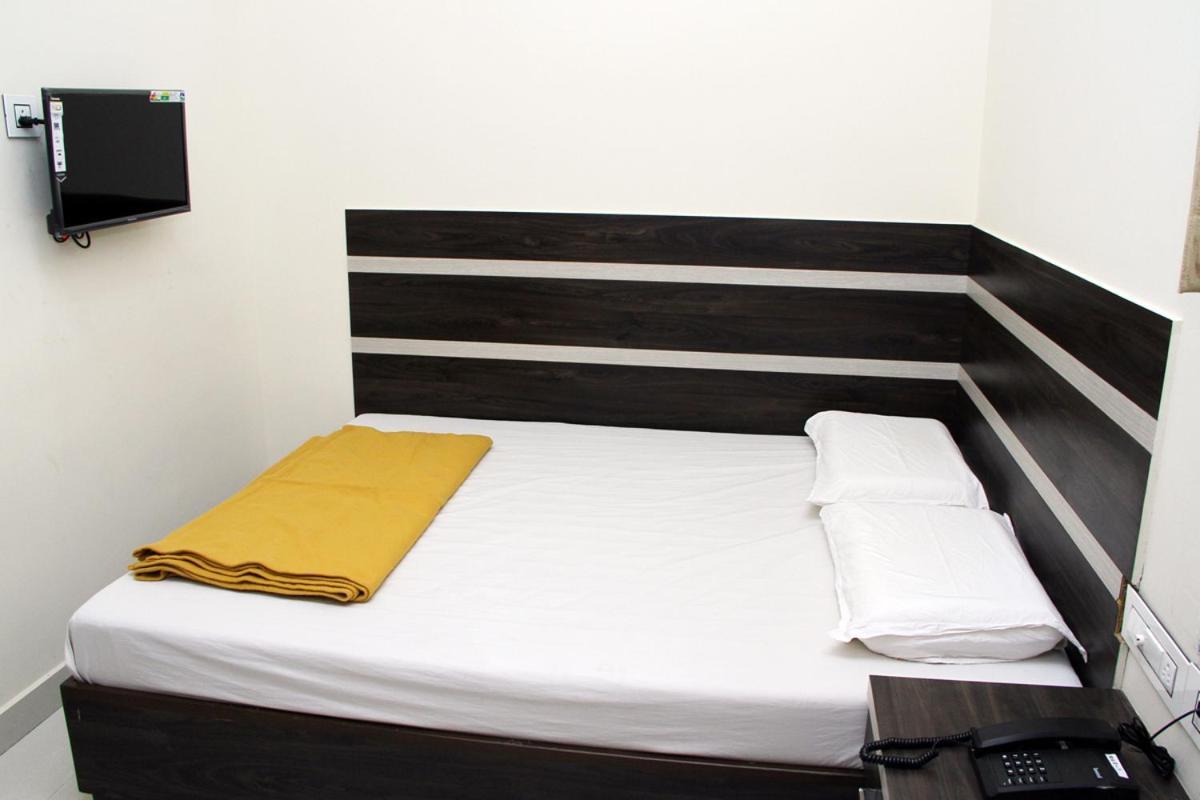 Mp Residency Hotell Kumbakonam Exteriör bild