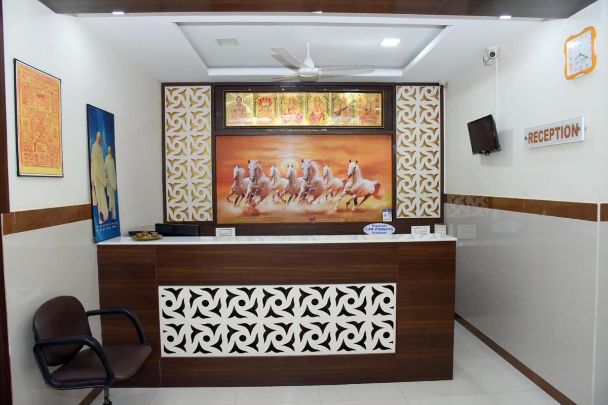 Mp Residency Hotell Kumbakonam Exteriör bild